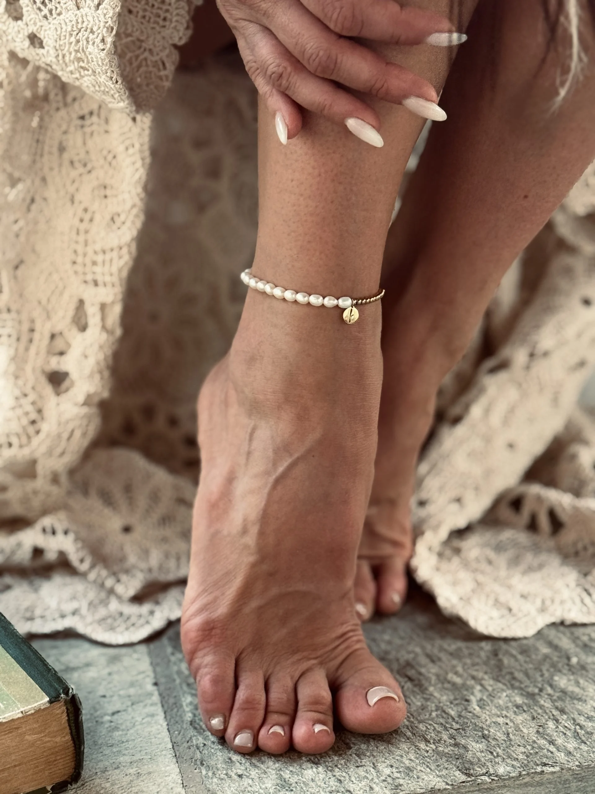 Гривна за глезен Rice pearls blended